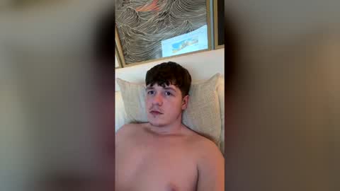 Snapshot of mahone1812 chatting on May 14, 2026, 4:41 am mahone1812 online show from May 14, 2026, 4:41 am
