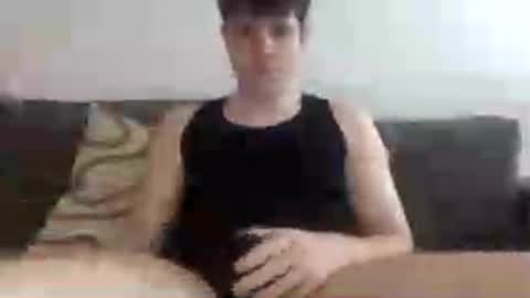 Snapshot of mahone1812 chatting on August 3, 2026, 3:38 pm mahone1812 online show from August 3, 2026, 3:38 pm
