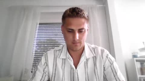 Snapshot of mahrcuhs chatting on June 29, 2026, 2:39 pm mahrcuhs online show from June 29, 2026, 2:39 pm