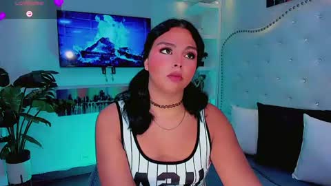 Snapshot of maia_hotts chatting on July 17, 2026, 10:47 pm CamiiGarcia online show from July 17, 2026, 10:47 pm