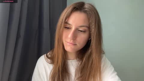 M I A online show from April 28, 2026, 10:31 am