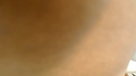 Maia Charris online show from October 25, 2025, 8:03 pm