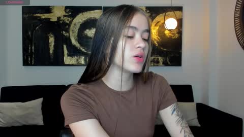  Maia  online show from January 18, 2026, 5:50 pm