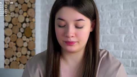 Lucy online show from February 3, 2026, 6:40 am