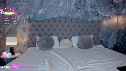 Snapshot of maiia_cute chatting on September 22, 2025, 3:30 am Maiia Cute  online show from September 22, 2025, 3:30 am