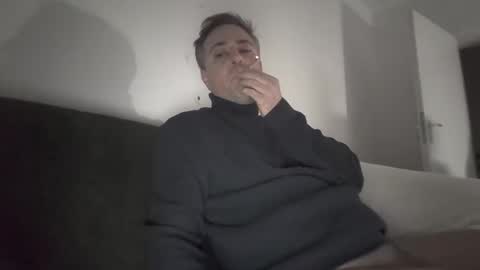 Snapshot of maikel_castel81 chatting on March 3, 2026, 1:23 am maikel_castel81 online show from March 3, 2026, 1:23 am