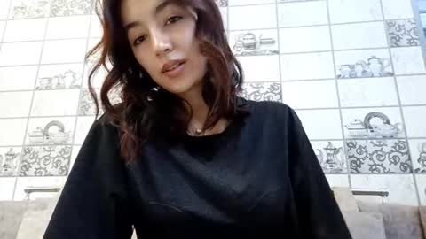 Snapshot of maileppanen chatting on October 31, 2025, 10:49 am Sofia online show from October 31, 2025, 10:49 am