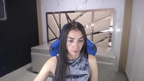 Maily online show from December 23, 2025, 2:53 am