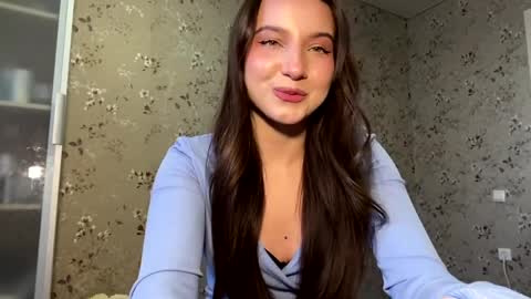 DIna online show from April 6, 2026, 1:45 pm