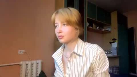 Snapshot of maisawin chatting on June 18, 2026, 3:16 pm Evie online show from June 18, 2026, 3:16 pm
