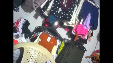 maite2020 online show from December 22, 2024, 9:53 pm