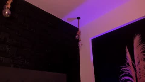 maite_smith69 online show from October 24, 2025, 12:45 pm