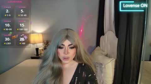 Snapshot of majestydannaxx chatting on February 6, 2026, 3:00 am majestydannaxx online show from February 6, 2026, 3:00 am