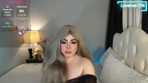 Snapshot of majestydannaxx chatting on March 5, 2026, 2:18 am majestydannaxx online show from March 5, 2026, 2:18 am