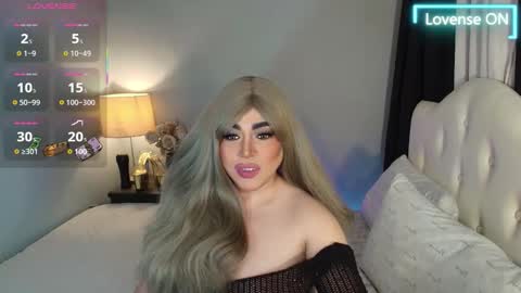 Snapshot of majestydannaxx chatting on March 10, 2026, 3:44 am majestydannaxx online show from March 10, 2026, 3:44 am