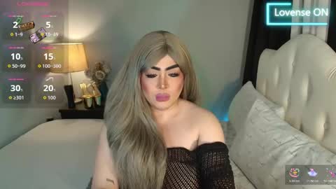 Snapshot of majestydannaxx chatting on May 8, 2026, 4:18 am majestydannaxx online show from May 8, 2026, 4:18 am