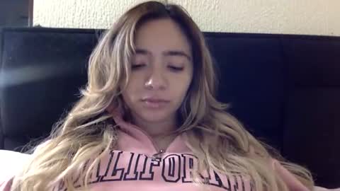 majo_gomezz online show from May 27, 2026, 1:57 am