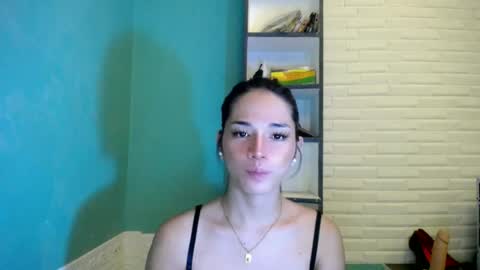 Snapshot of makememoan4uxoxo chatting on July 5, 2026, 12:39 am makememoan4uxoxo online show from July 5, 2026, 12:39 am