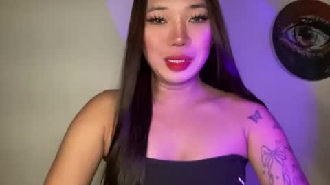 Snapshot of makemesquirt_xxx chatting on August 6, 2026, 1:40 am KEANA online show from August 6, 2026, 1:40 am