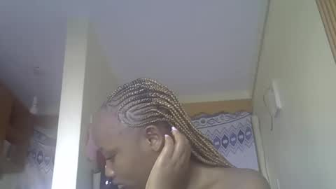 Eva online show from April 7, 2026, 9:10 am