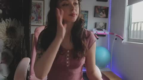 MakiyahBelle online show from April 23, 2026, 3:30 am