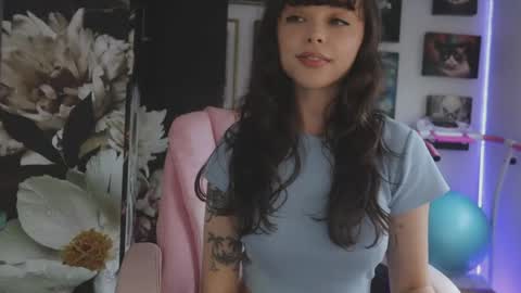 Snapshot of makiyahbelle2 chatting on May 13, 2026, 6:00 am MakiyahBelle online show from May 13, 2026, 6:00 am