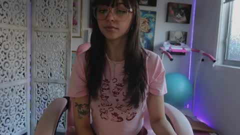 Snapshot of makiyahbelle2 chatting on July 4, 2026, 3:24 am MakiyahBelle online show from July 4, 2026, 3:24 am