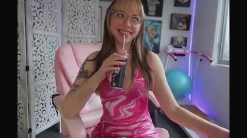 Snapshot of makiyahbelle2 chatting on July 22, 2026, 6:38 am MakiyahBelle online show from July 22, 2026, 6:38 am