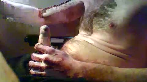 Snapshot of mako_satin8 chatting on May 3, 2026, 10:05 pm Mako the Latin lover online show from May 3, 2026, 10:05 pm