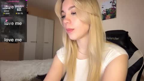 maksisisia online show from October 24, 2025, 10:06 pm