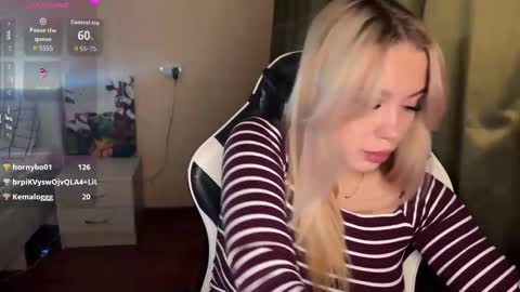 maksisisia online show from November 9, 2025, 4:16 pm