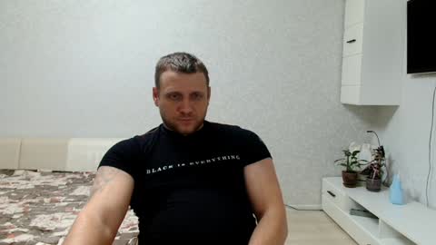 malchyshka online show from February 7, 2025, 3:52 pm