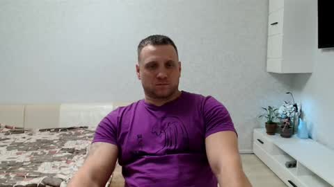 malchyshka online show from February 21, 2025, 2:06 pm