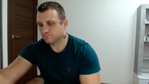 malchyshka online show from October 14, 2025, 10:49 am