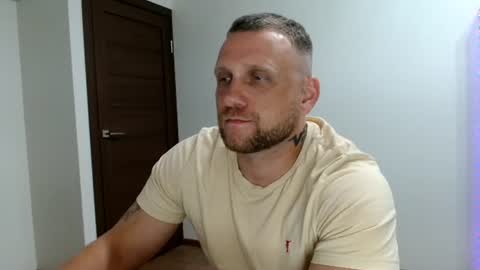 Snapshot of malchyshka chatting on July 4, 2026, 6:03 pm malchyshka online show from July 4, 2026, 6:03 pm