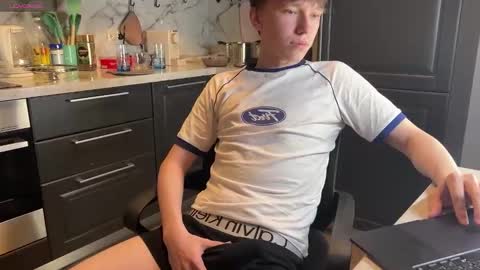 Tom and Mark 3 online show from October 9, 2025, 6:17 pm