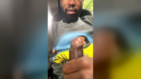Snapshot of malcompierce chatting on May 1, 2026, 3:05 pm Malcom online show from May 1, 2026, 3:05 pm