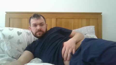 malecamslave18 online show from March 5, 2025, 11:49 am