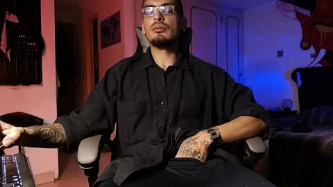 Snapshot of malek_xarx chatting on March 8, 2026, 10:02 pm malek_xarx online show from March 8, 2026, 10:02 pm