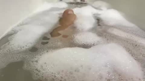 Snapshot of malekula1 chatting on November 13, 2025, 7:46 pm Monad online show from November 13, 2025, 7:46 pm