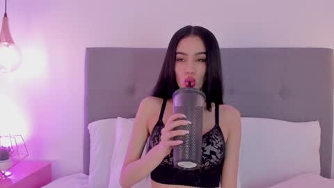 Malena Angel online show from December 9, 2024, 8:01 pm