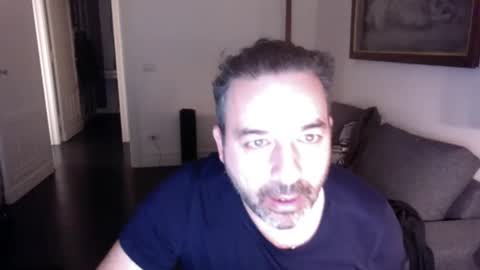 Snapshot of maleslut76 chatting on January 25, 2025, 8:10 am maleslut76 online show from January 25, 2025, 8:10 am