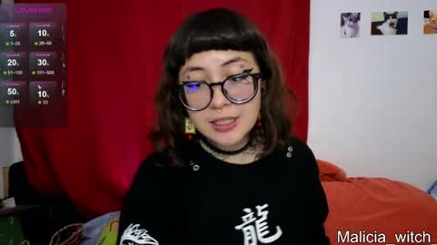 Mar  Alicia     Rosie  v A L I C I A W I T C -  Meg Cherie online show from August 4, 2026, 12:58 am