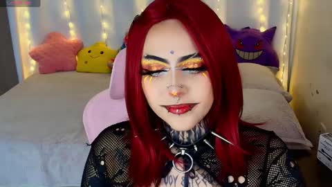Snapshot of maliciaxpoison chatting on June 10, 2026, 6:34 am maliciaxpoison online show from June 10, 2026, 6:34 am