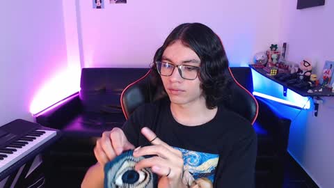 Malik  online show from February 5, 2025, 3:52 pm