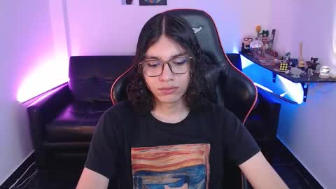 Malik  online show from September 25, 2025, 4:21 pm