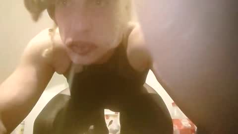 malinowy85 online show from March 10, 2026, 11:43 pm