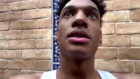 malkongarcia online show from January 21, 2025, 7:39 pm