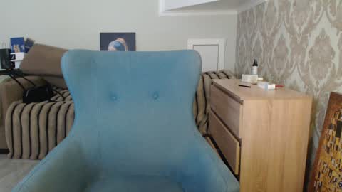 Snapshot of mallinia chatting on April 3, 2026, 10:57 am mallinia online show from April 3, 2026, 10:57 am