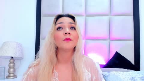 MalorySweet  online show from December 29, 2024, 12:23 pm